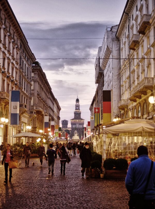 italy-Milan Fashion Street